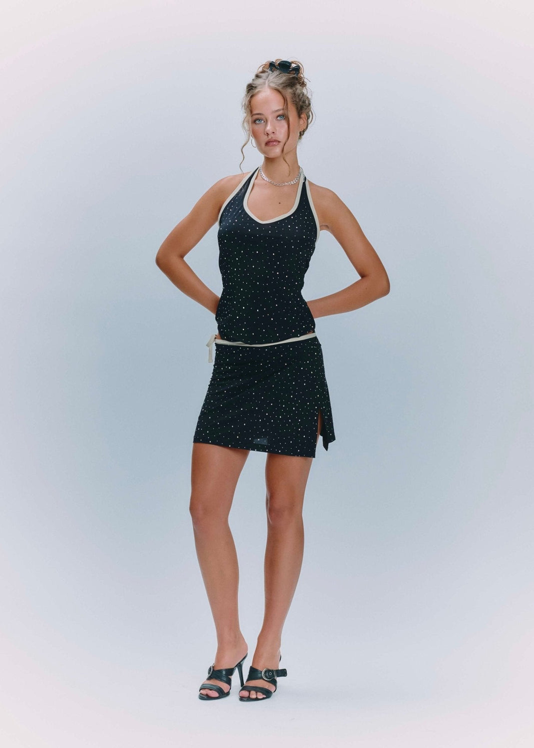 Paloma Halter Top Black - Ciberia.shop