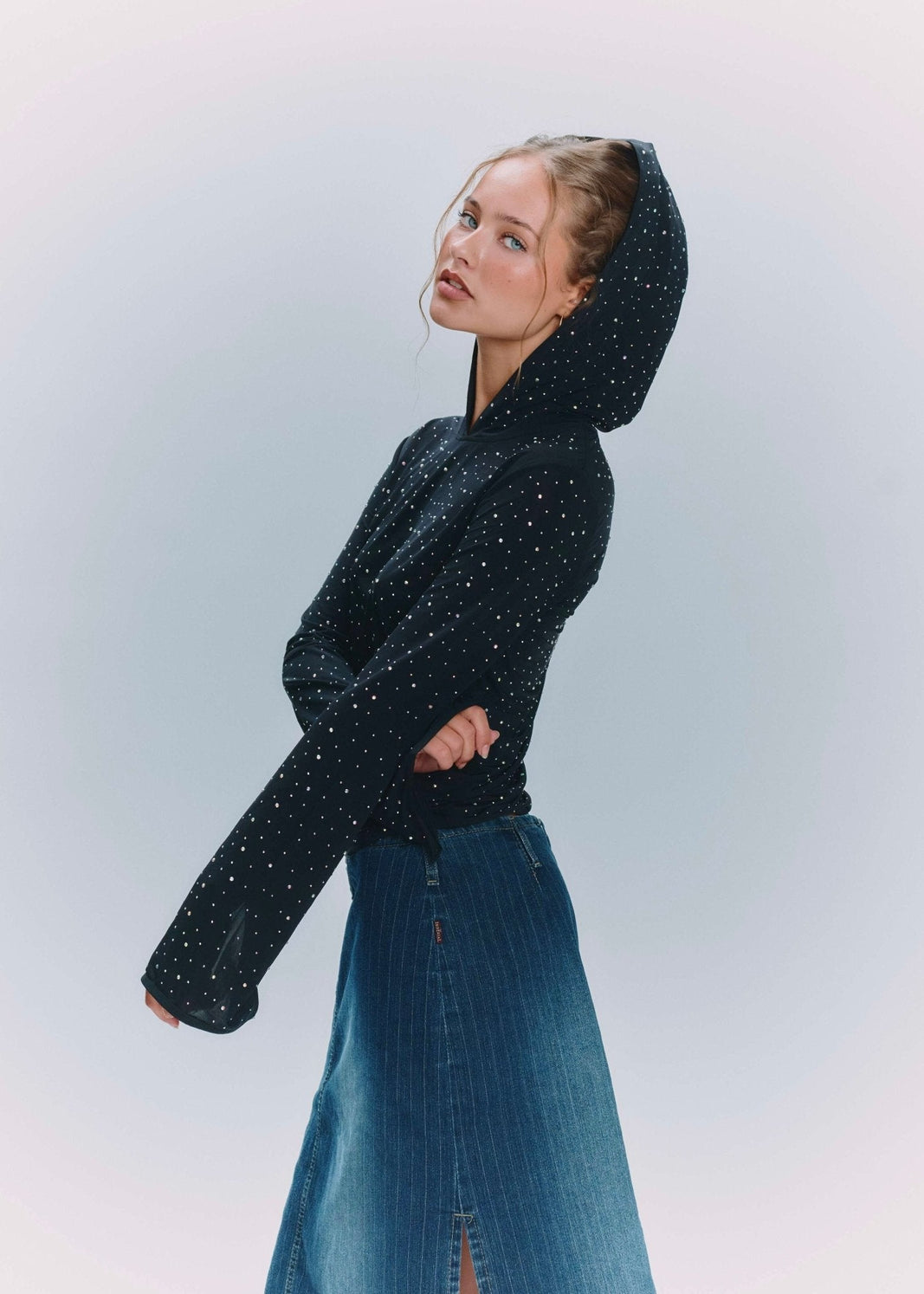 Siena Hoodie Black - Ciberia.shop